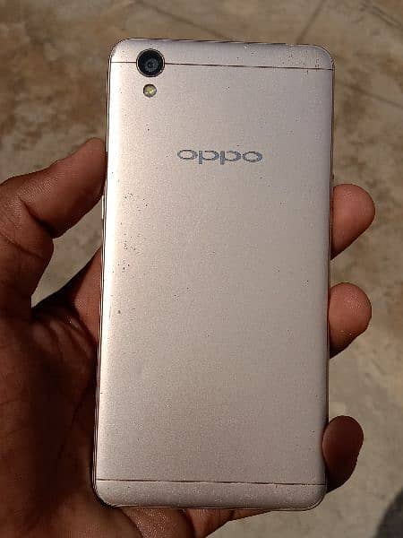 oppo a37 2gb 16gb all ok only touch crack but working 100% 0