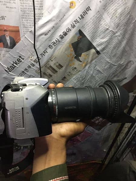 canon DSLR camera 2