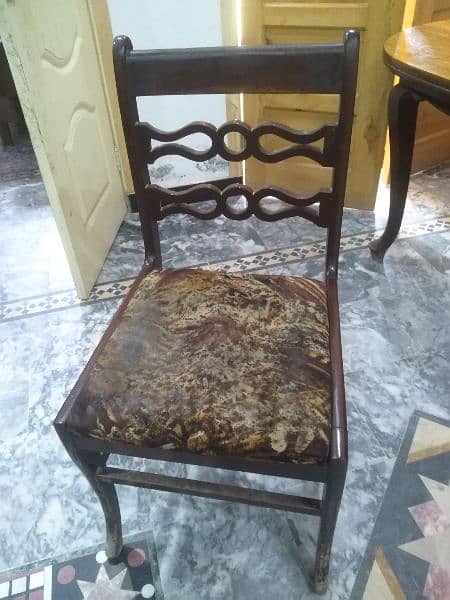 6 Chair Dining Table for sale 4