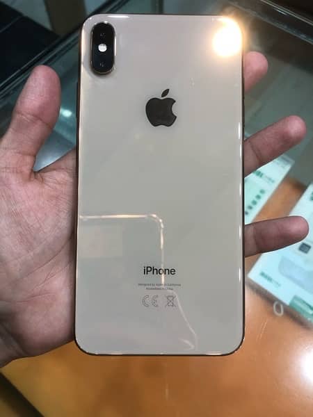 I phone XS max approved 256 gb 86% health available 1