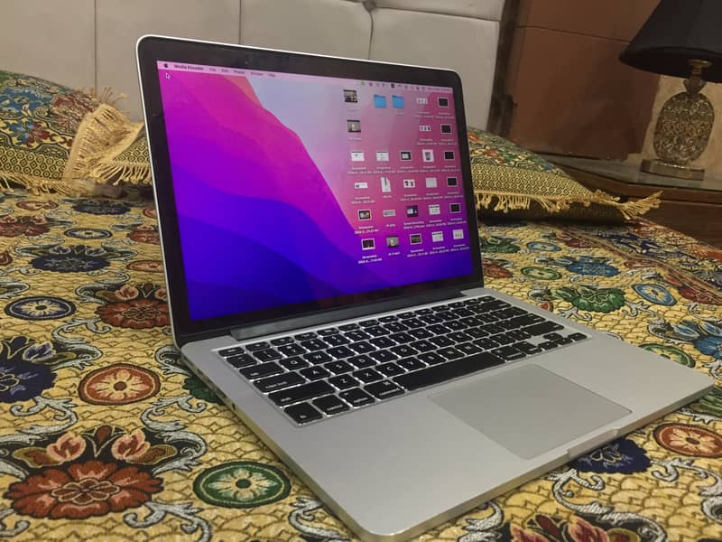 MacBook Pro 2015 i5 / 03014688997 1