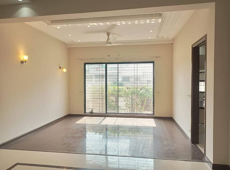 1 kanal Slightly Used Portion For Rent In DHA In DHA Phase 5 Lahore Near Becon House School 6