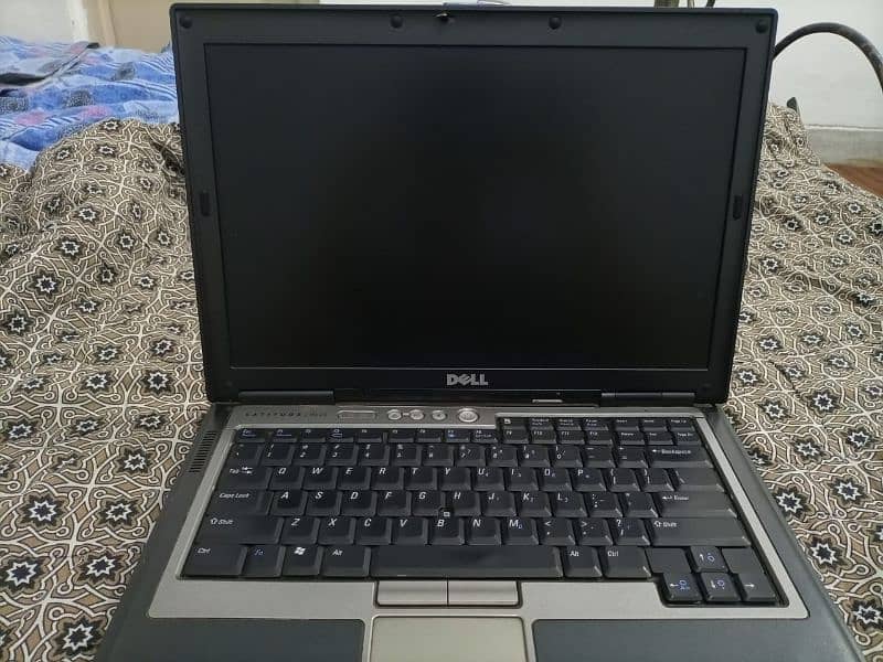 Dell Latitude D620 Laptop 3