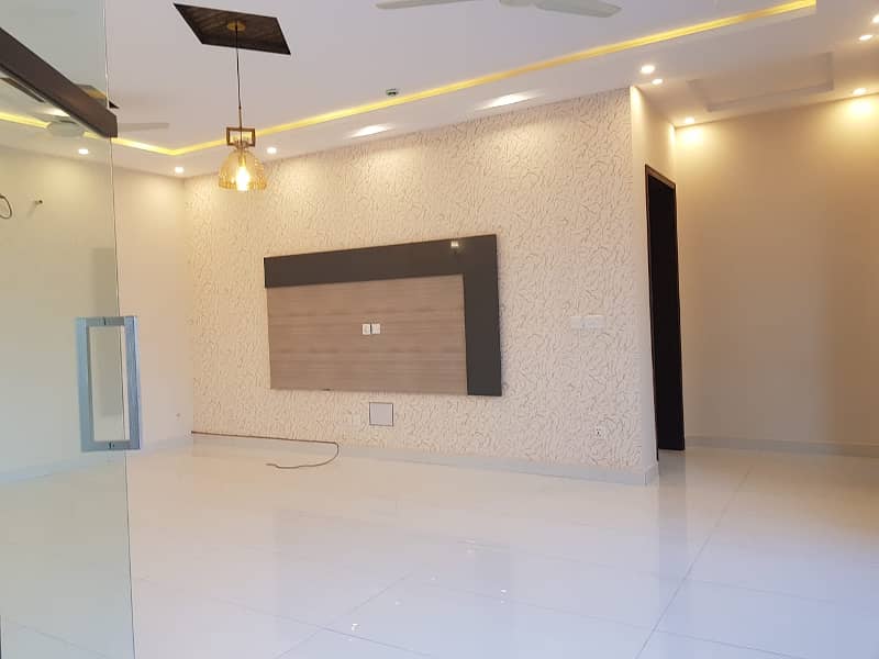 1 kanal slightly used House For Rent In DHA Phase 7 Lahore 26