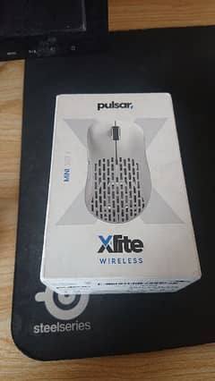 Pulser Xlite mini v2 Wireless lightweight Gaming Mouse