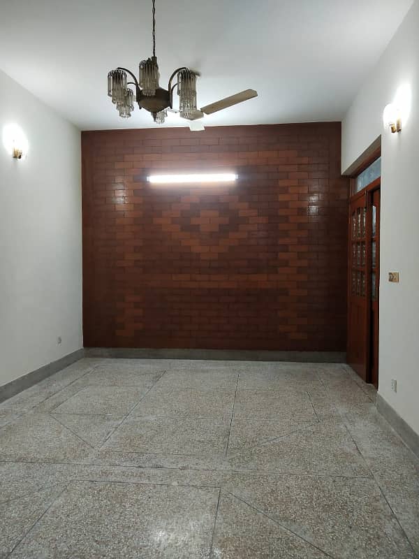 Beautiful 10 Marla Double Unit House For Sale Gulshan Ali Colony Near Air Port Road Lahore 3