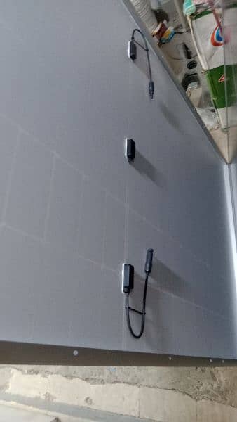 New Solar Panel Mono 550w 10 by 10 1