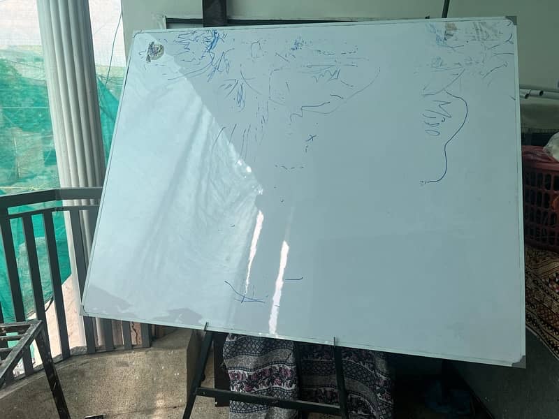 White board 6 by 4 0