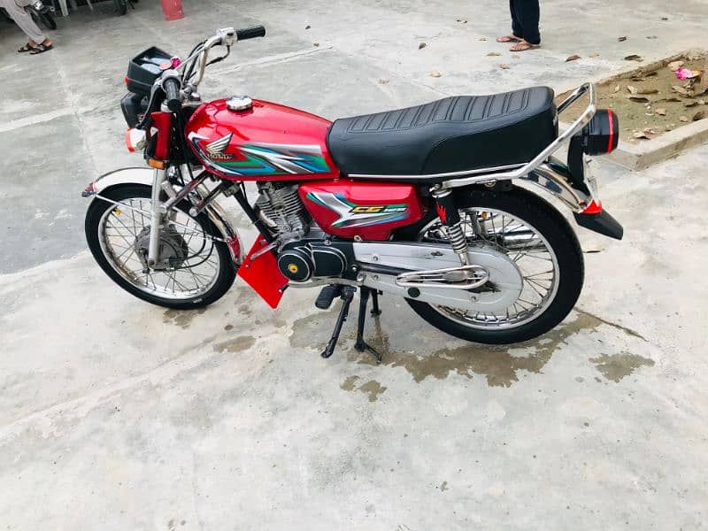 Honda 125 model 2007 with best condition 1