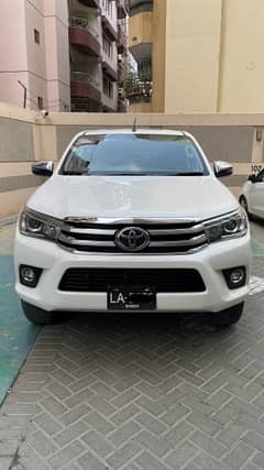 2021 Toyota Hilux Revo V