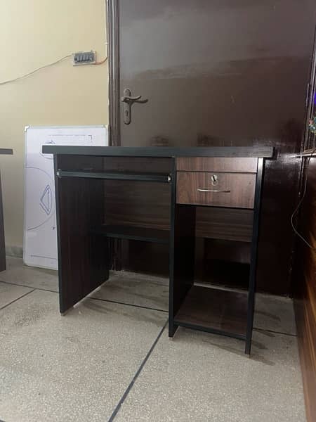 computer table for sale 1