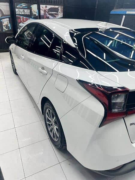 2020 Model Toyota Prius S safety Pacakge 4