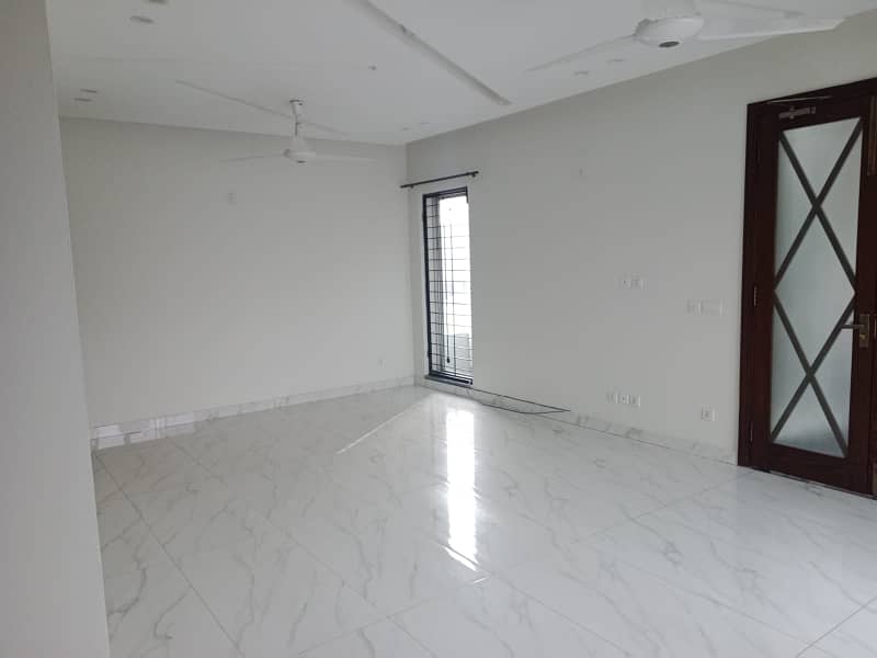 One Kanal Slightly Used Upper Portion For Rent In Phase 1, DHA, 2
