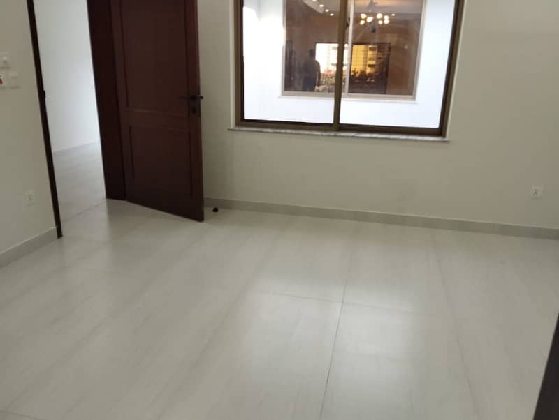 One Kanal Fully Renovated 3 Beds Upper Portion For Rent In Phase 2, DHA, 9