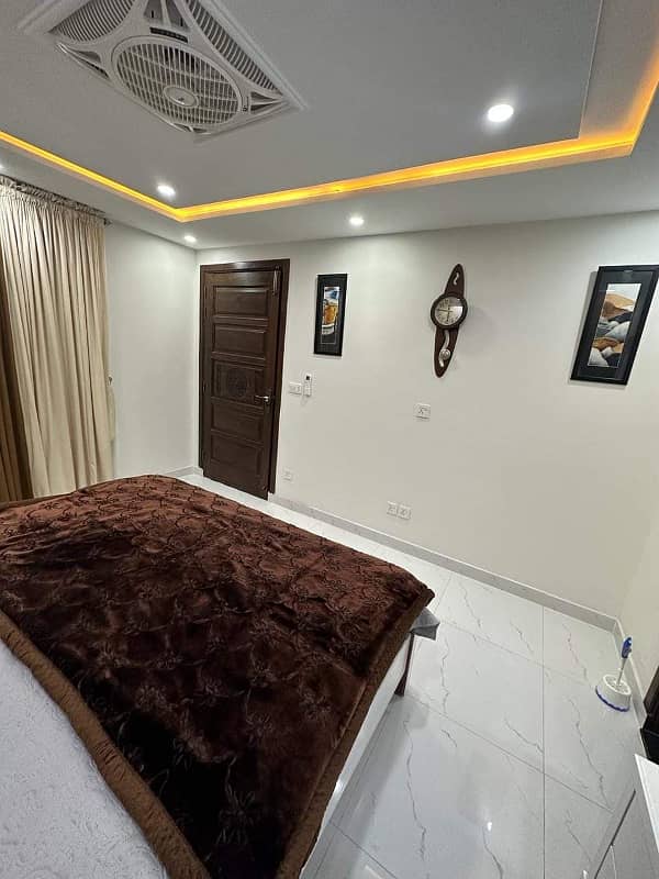 1kanal full furnished uper portion for rent in DHA for short long time 22