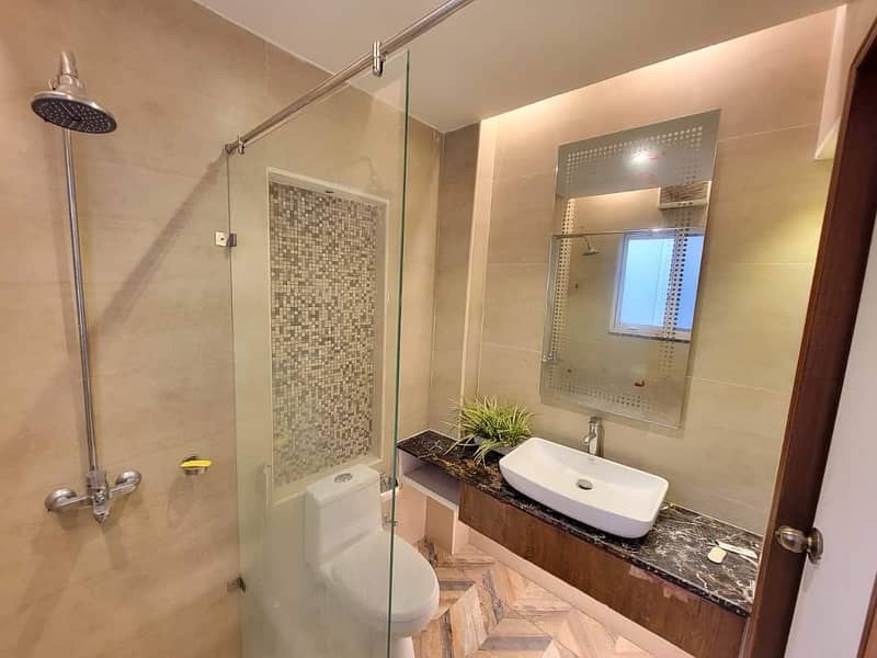 1kanal full furnished uper portion for rent in DHA for short long time 25