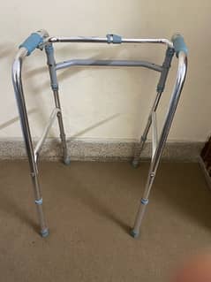 walker in a good condition 0