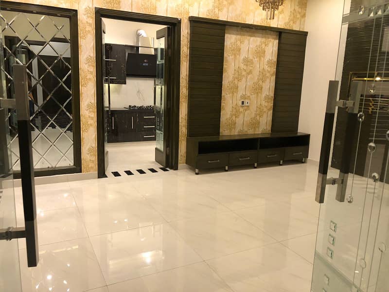 10 Marla House Available For Rent in Gulbahar Block Bahria Town Lahore 11
