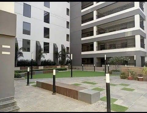3 BED DRAWING DINNING BRAND NEW PARK FACING 1800 SQUARE FEET FLAT FOR SALE IN JAUHAR 8