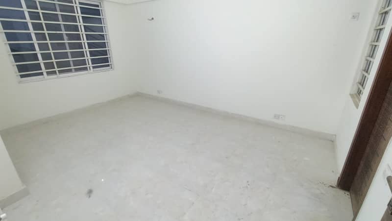 3 BED DRAWING DINNING BRAND NEW MAIN ROAD FACING FLAT FOR RENT IN RANA RESIDENCY 9