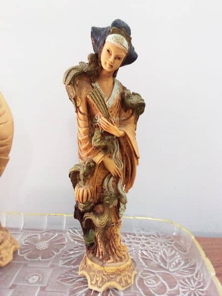 vintage oriental  statues  Chinese man and woman 13