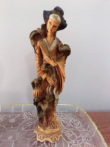 vintage oriental  statues  Chinese man and woman 17