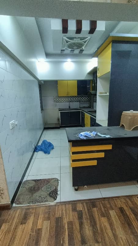 3 bed DD Flat Available For Sale in Gulistan e jauhar 18