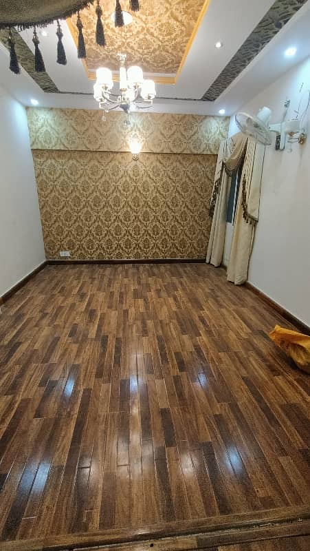 3 bed DD Flat Available For Sale in Gulistan e jauhar 21