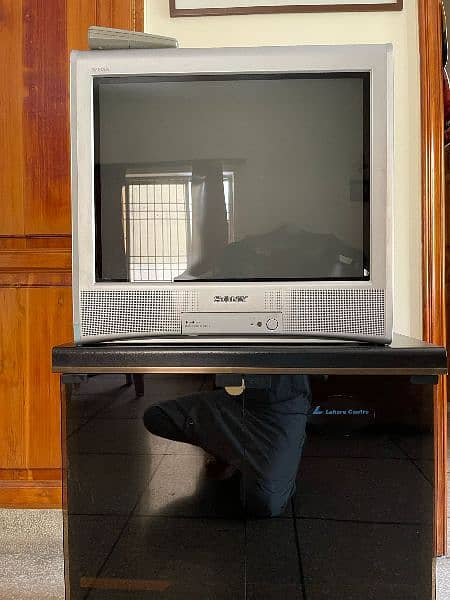 Sony wega TV with trolley 4