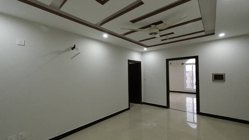 Apartment Is Available For Rent 5