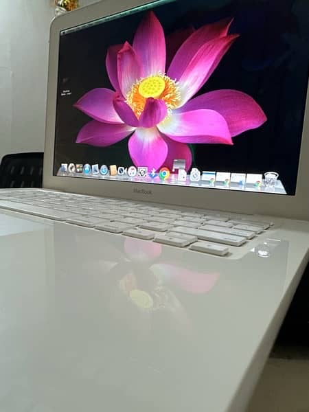 Macbook 2010 4