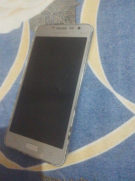 Samsung grand prime plus 2gb ram 8gb rom 3
