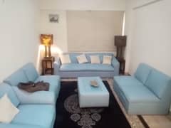 2bed lounge 1st floor fully furnished 0