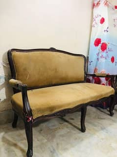 5 seaters sofa set condition 10/7 5 0