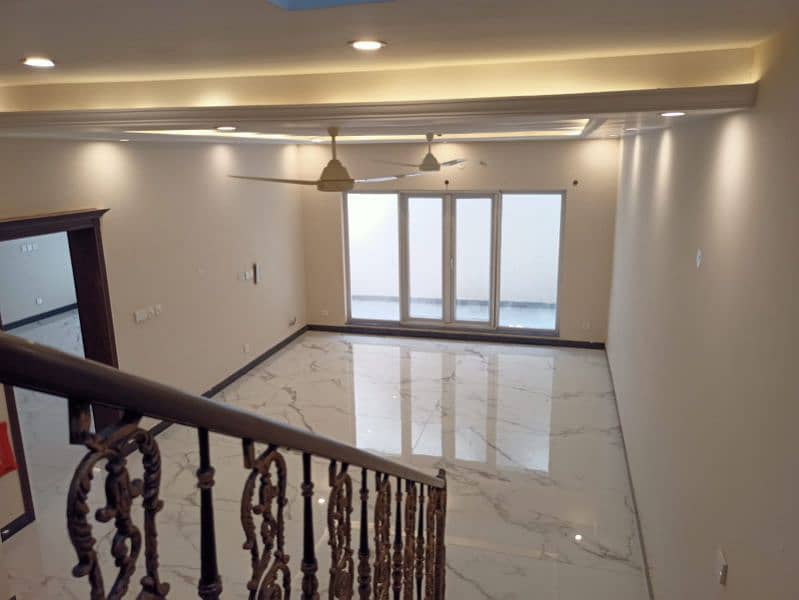 Dha phase 6 kanal house for rent 12