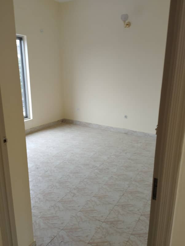 Brand New Awami 2 Apartment Available For Rent 3