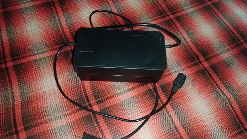 10 Amp Lithium heavy duty charger for sale 6
