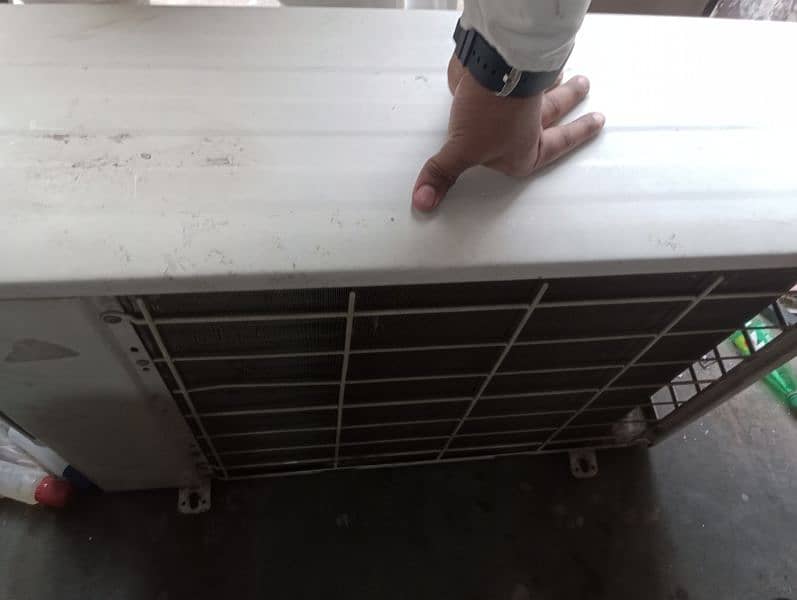Dawlance air conditioners 2