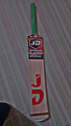 JD BAT IN FULL NEW CONDITION