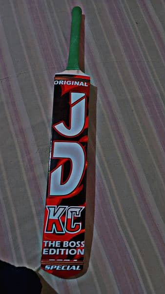 JD BAT IN FULL NEW CONDITION 1