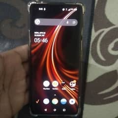 one plus 8 5G 8/128 . . read ad 0