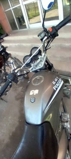 Ravi piaggio bike for sale in very good condition
