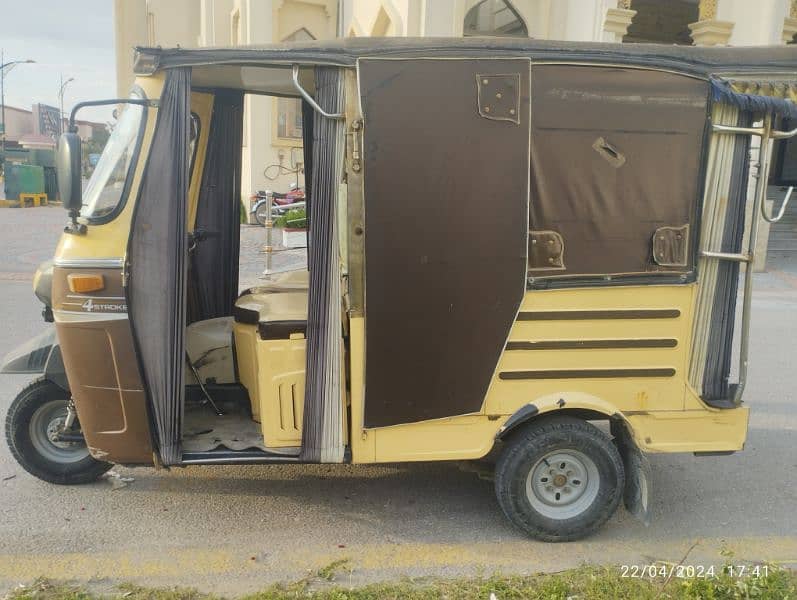 Sazgaar Rickshaw Model 2021 4