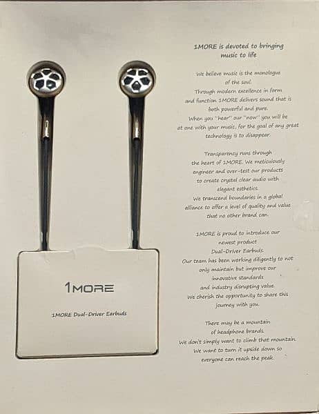 1More Dual Dynamic Driver Wire Hi-Res Headphones 3