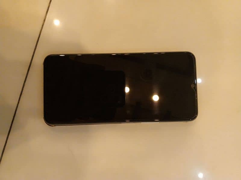 vivo y21 with full box used 9