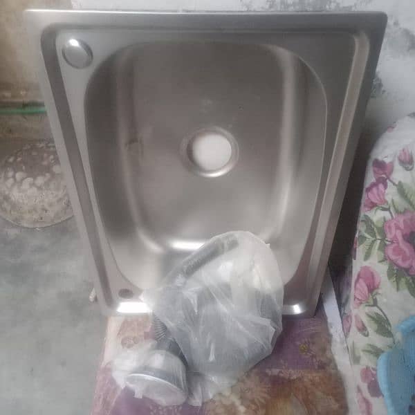 Imported Sink with pipe & Fitting 1