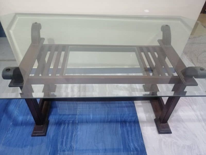 Dining table without chairs , Glass top Wooden base A1 condition 4