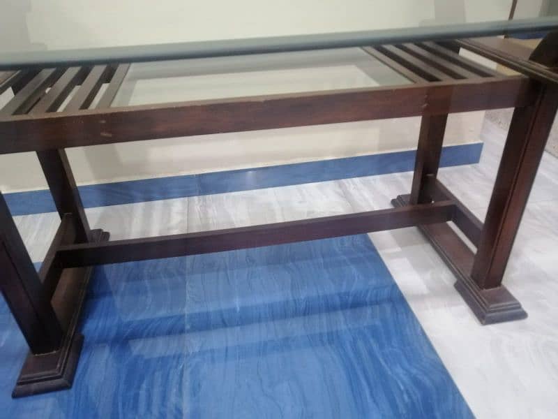 Dining table without chairs , Glass top Wooden base A1 condition 9
