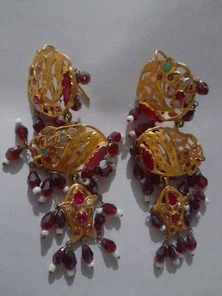 Earrings  1 tola Gold 2