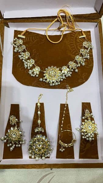 Bridal Jewelry Kundan set 7 pieces 5